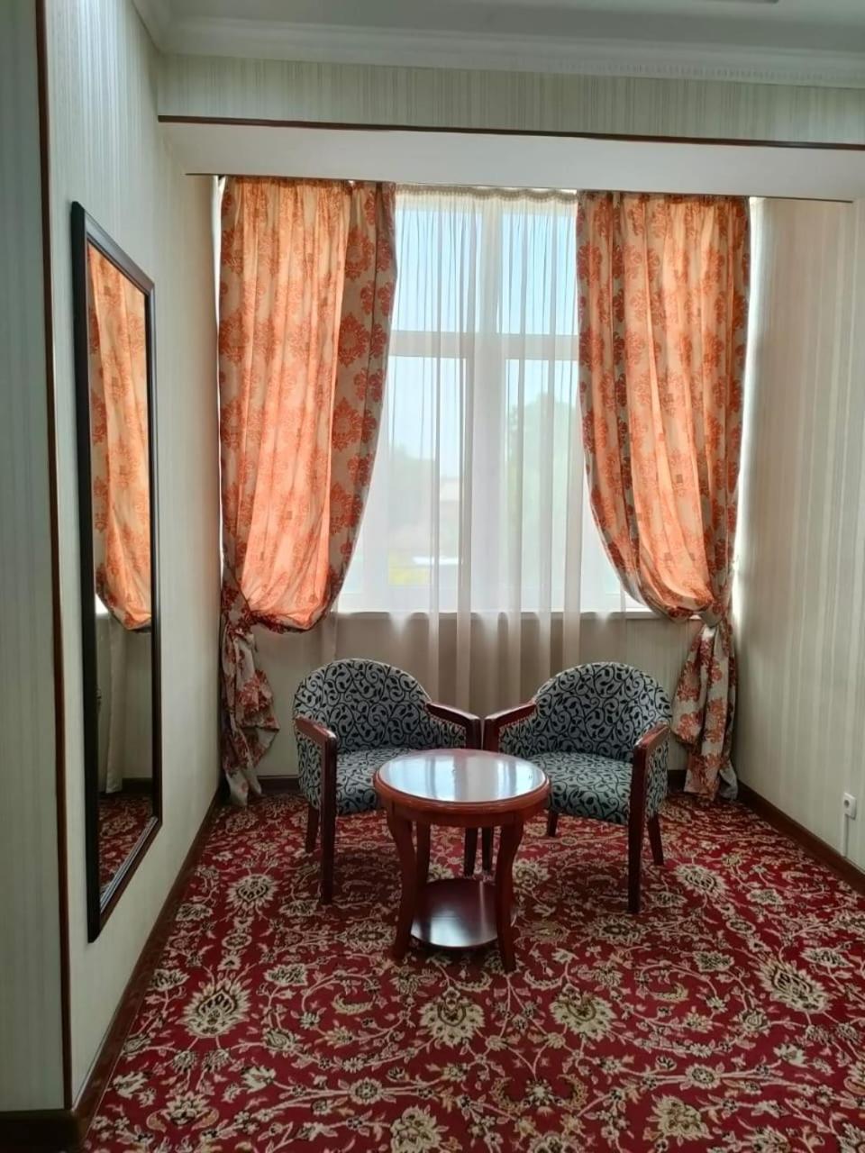 Sary Arka Hotel Schymkent Exterior foto